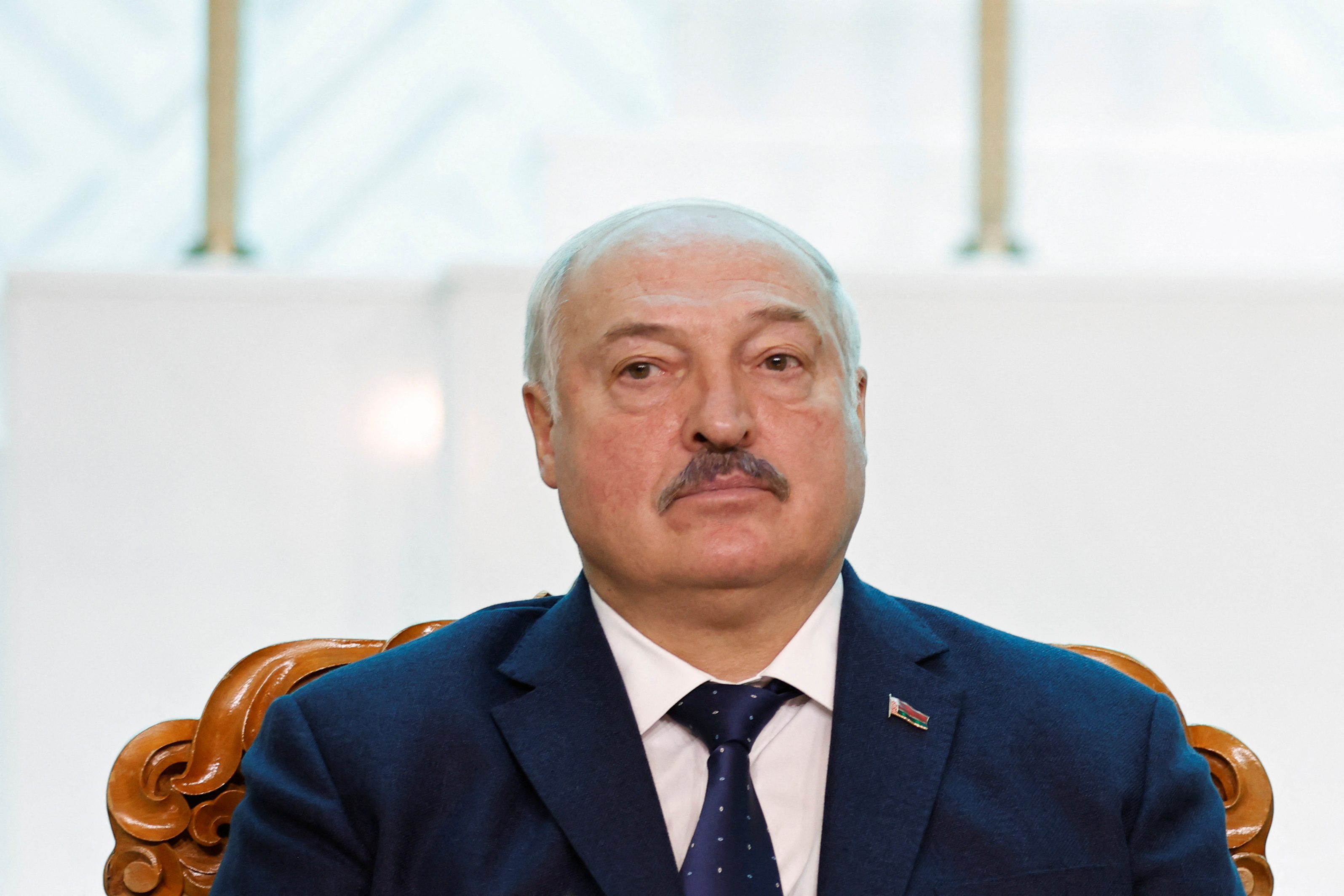 Belarus' Lukashenko says will release ill opponents from prison