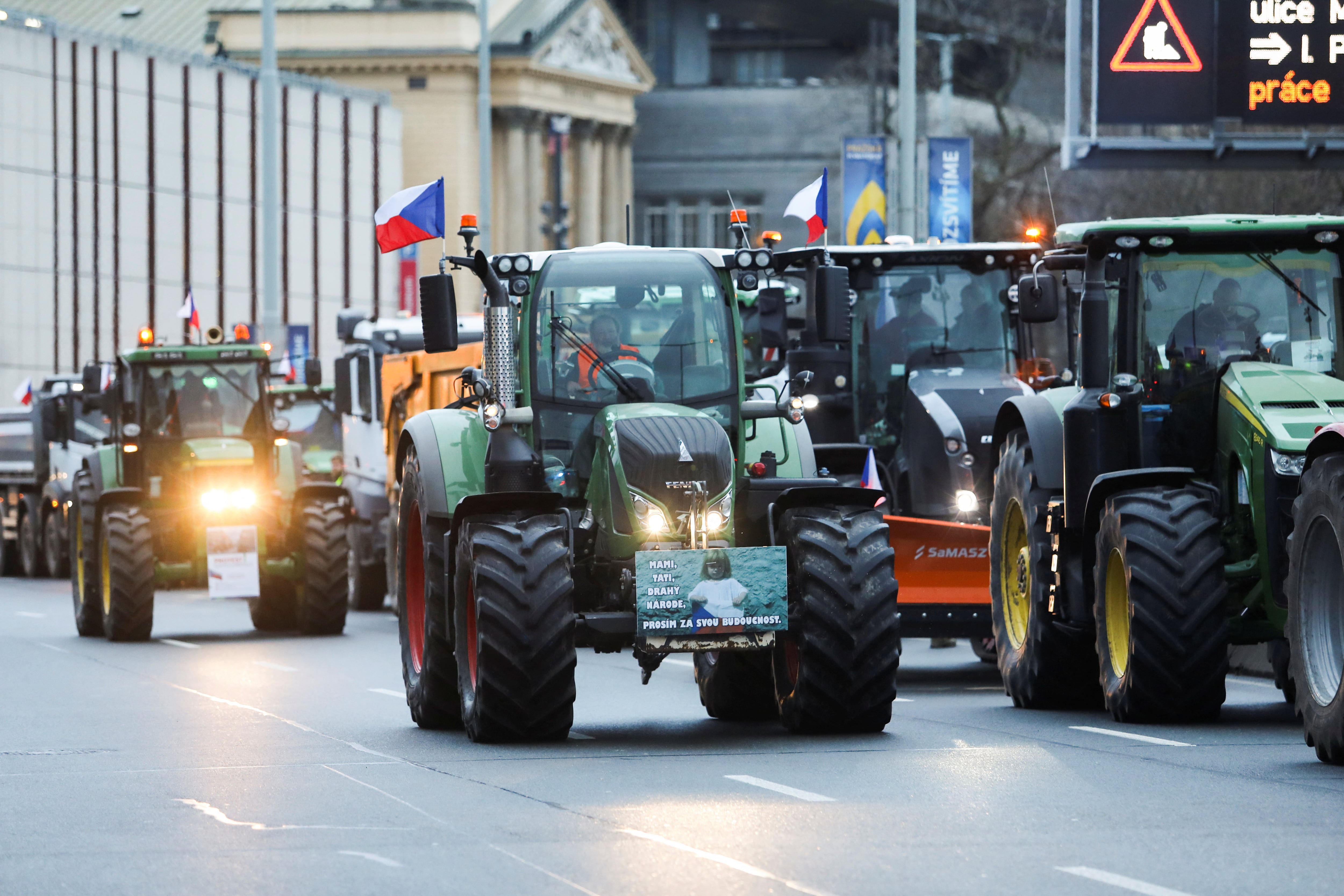 Tractors roll into downtown Prague as Czech farmers join protests