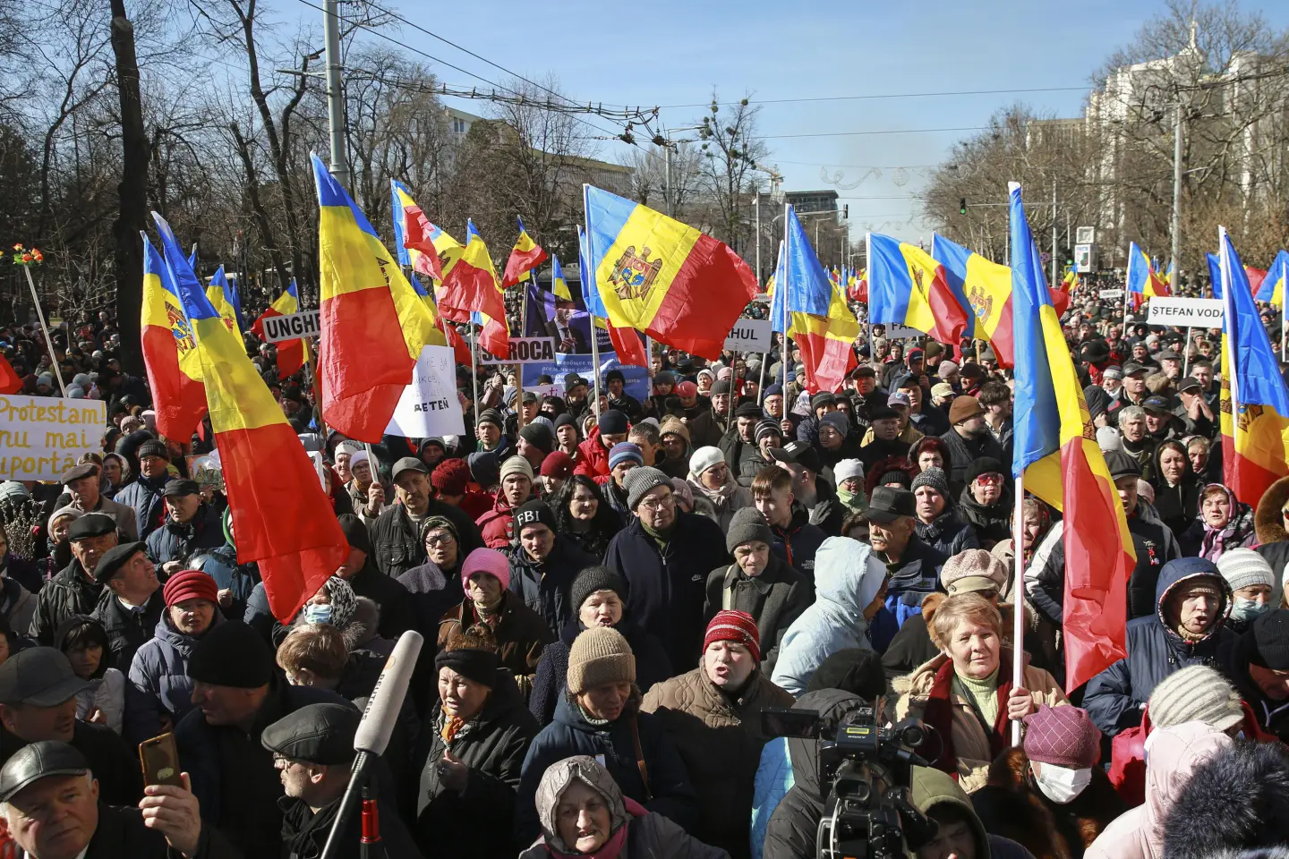 Moldova police say they foiled Russia-backed unrest plot