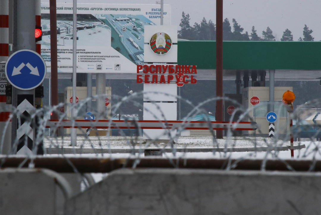 On Polish-Belarus border, migrant crossings decrease but tension remains