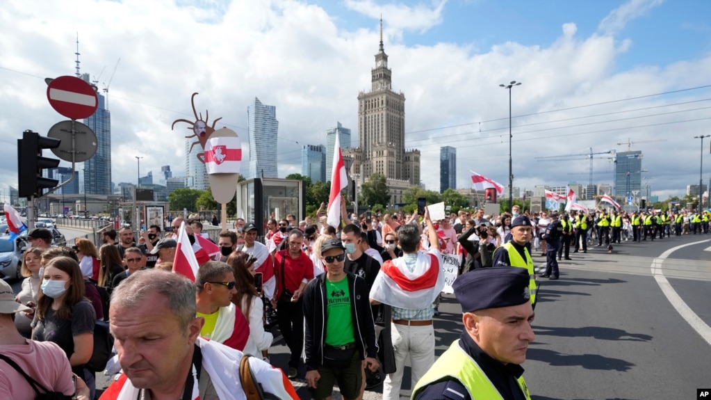 Austria Protests Detention of 2 Journalists in Belarus