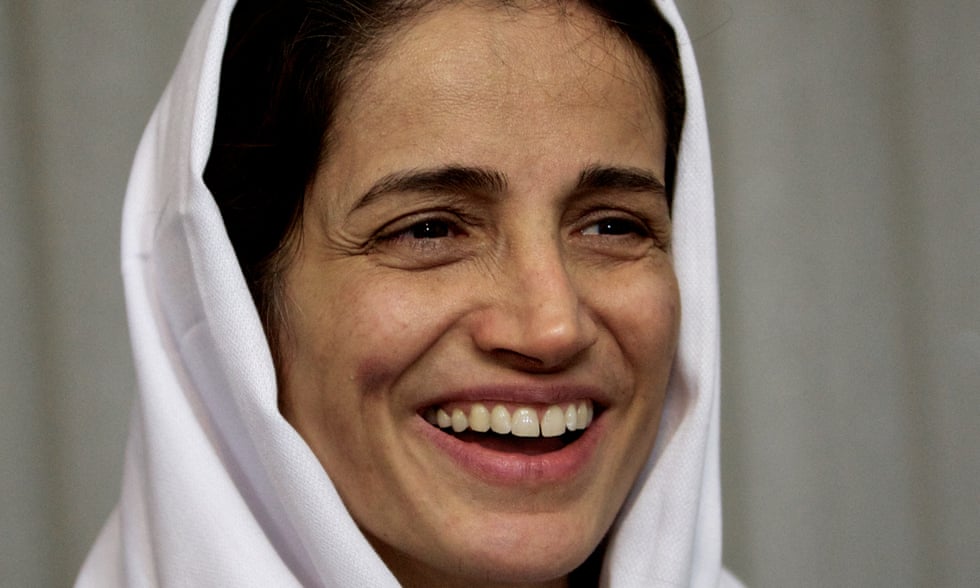 Human rights lawyer Nasrin Sotoudeh jailed 'for 38 years' in Iran