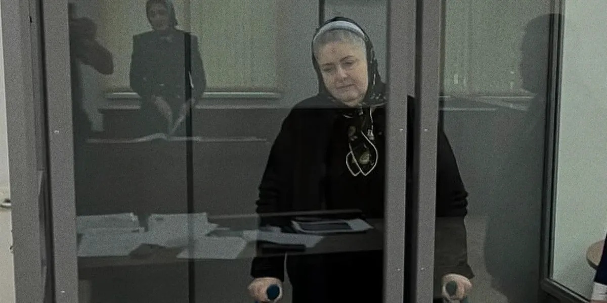 Mother of Chechen activists ordered to remain in pretrial detention despite ailing health