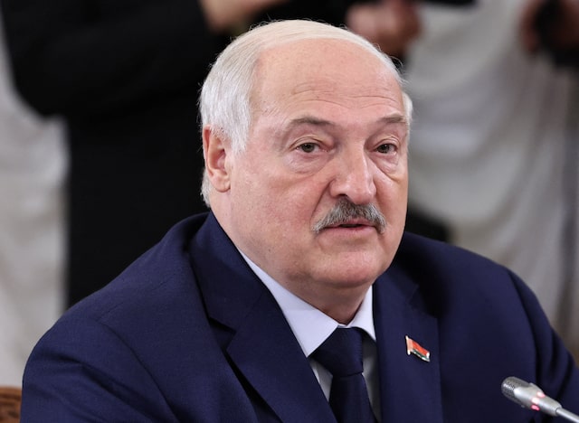 Ukraine imposes sanctions against Belarus' Lukashenko for aiding Russia's war