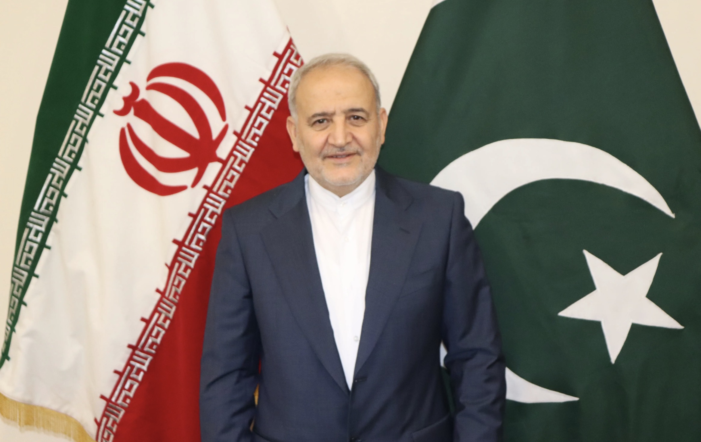 Iran Says Pakistan-Brokered Diplomacy Has Reached a “Critical, Sensitive Stage” as U.S. Deadline Nears
