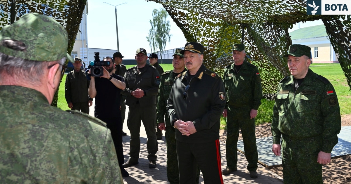 Lukashenko seeks to keep Belarus out of war after Zelensky’s ultimatum over transmission stations
