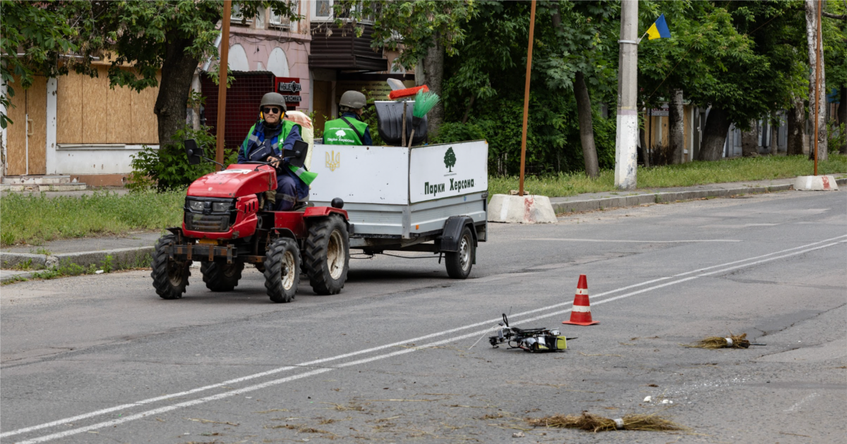 Russia’s War on Ukraine: Strikes on Civilian Targets, Abuse Allegations in 'Skelya' Regiment, and International Responses — Latest