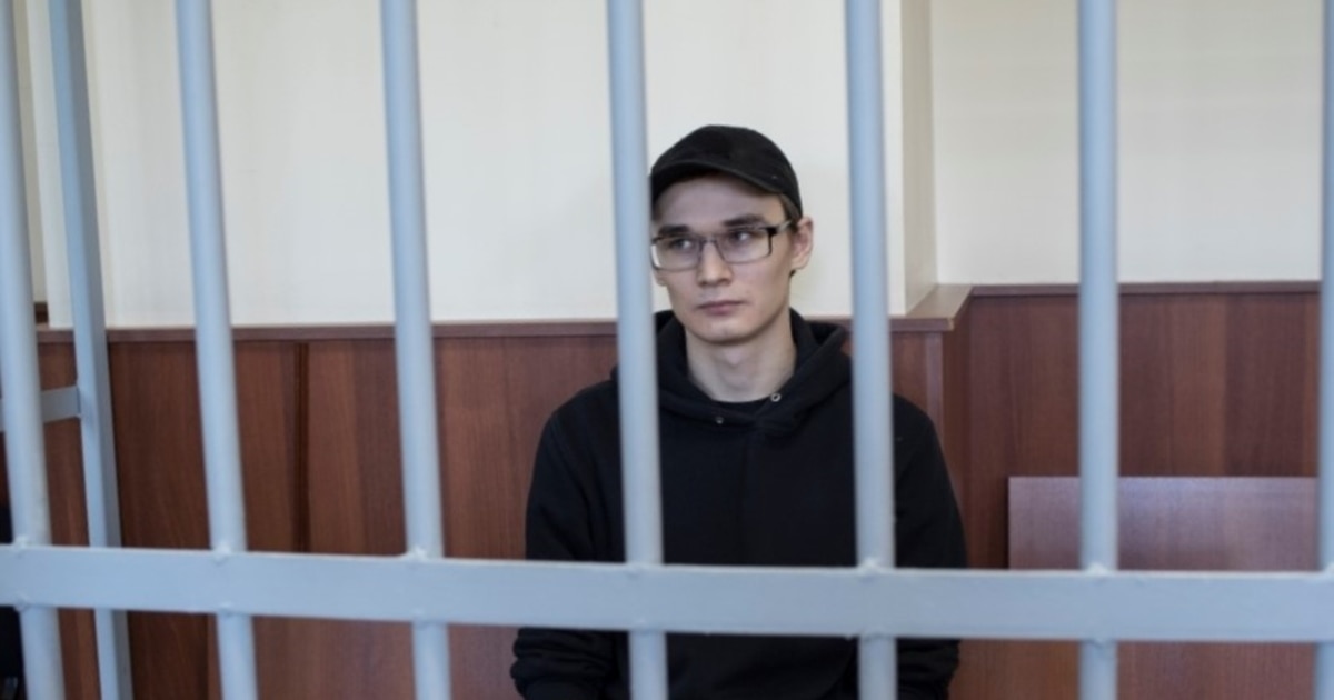 Russian Court Rules It Was Unlawful to Bar Wife and Public Defender of Imprisoned Activist From Harp Colony