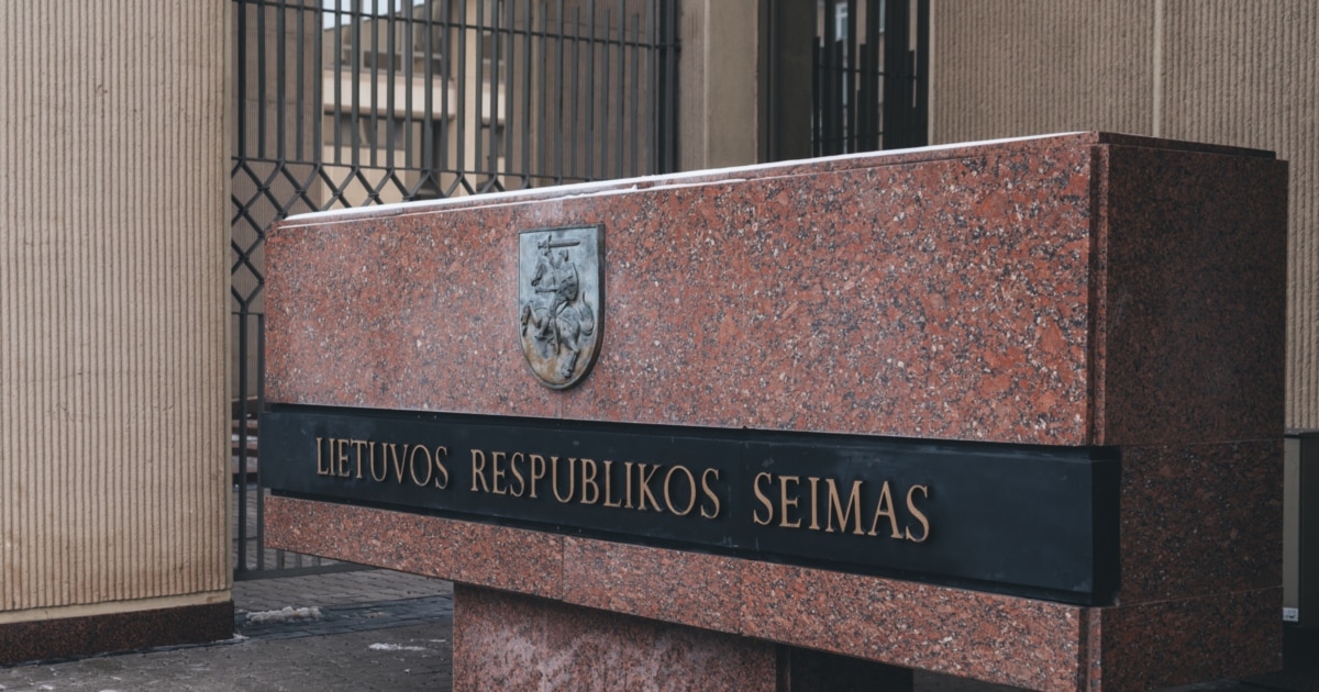Lithuanian parliament denounces 2010 local border traffic agreement with Belarus after Minsk failed to ratify