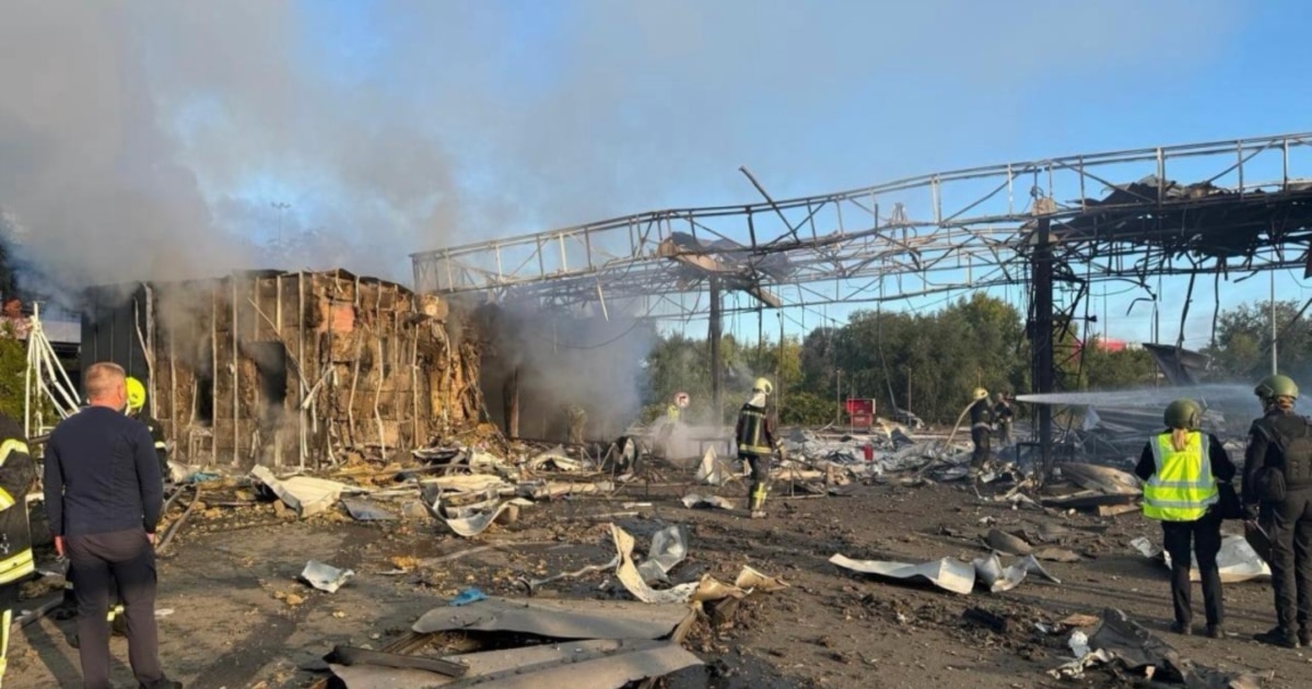 Overnight Russian Strikes Hit Multiple Ukrainian Cities: Fires, Casualties and One Dead